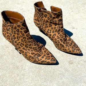 Women’s ankle leopard ankle boots